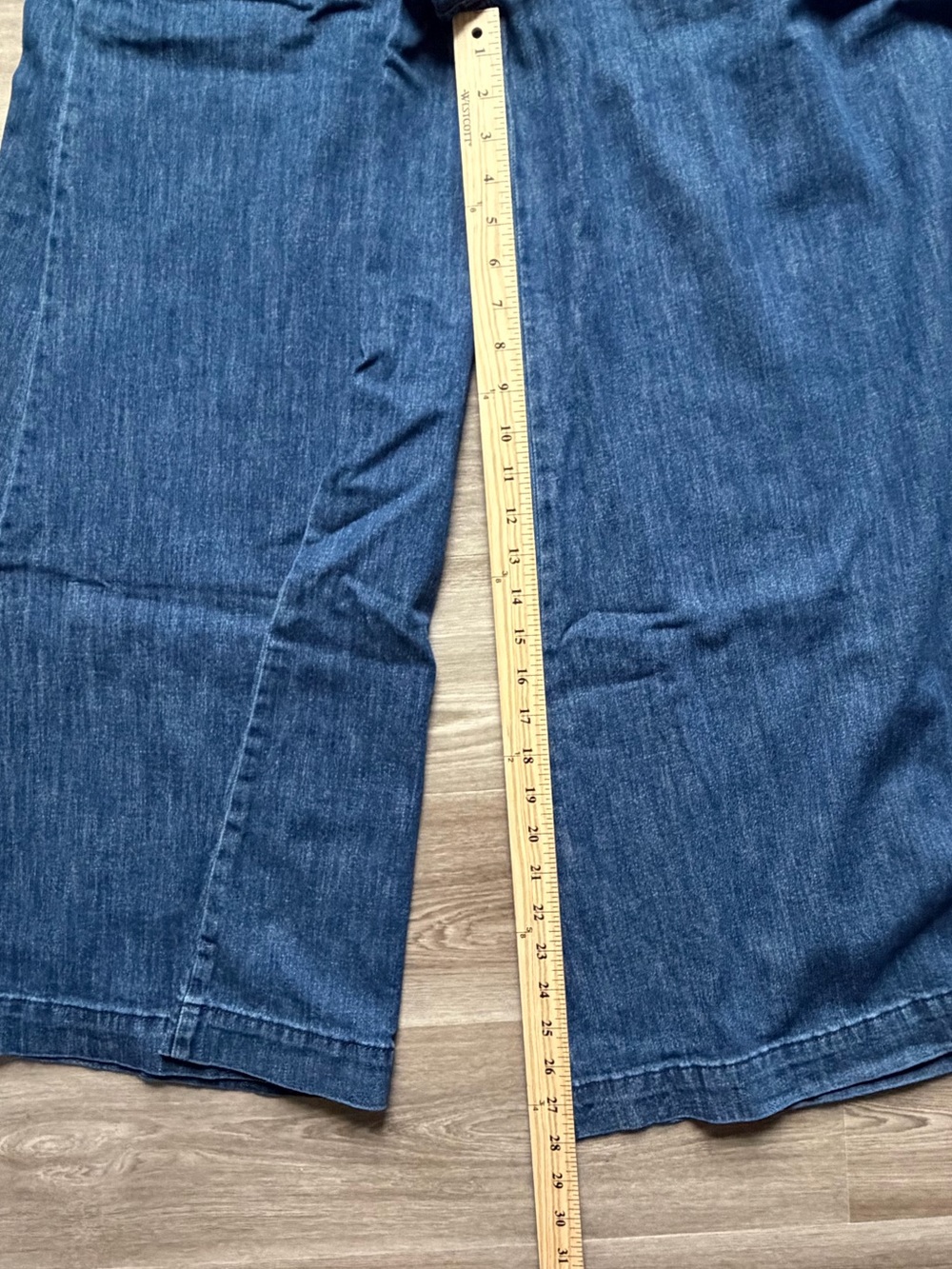 Pilcro Wide-Leg Denim Skirt-Style Jeans in Light Blue - Picture 5 of 9